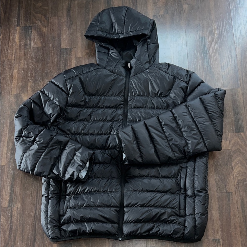 NWOT Men's Black Packable Downfill Puffer Jacket 🧥